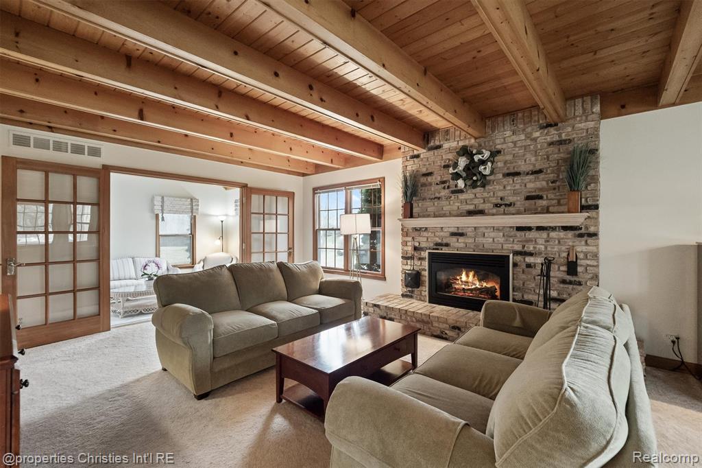 9150 Chubb Road Northville, MI 48167 - Photo 8 of 74 Gallery Image 8