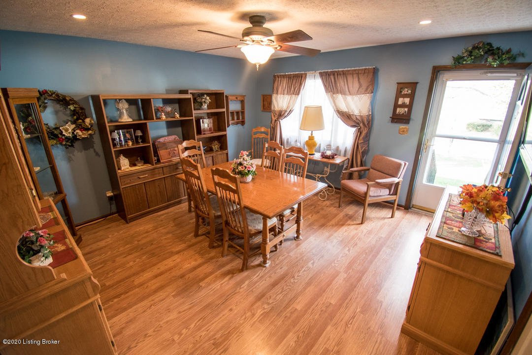 6316 Park Road Crestwood, KY 40014 - Photo 16 of 50 DSC_0466