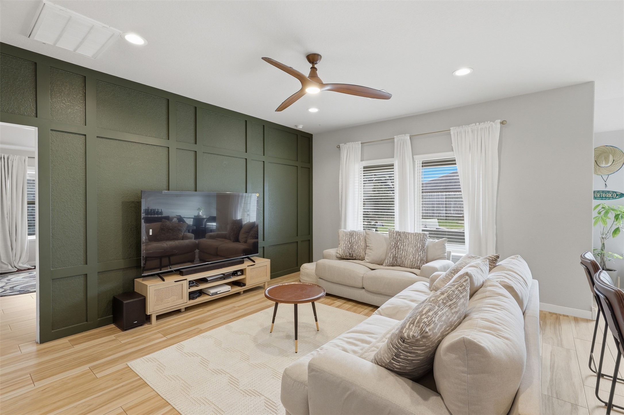 710 Desert Pea Lane Rosharon, TX 77583 - Photo 6 of 20 Gallery Image 6
