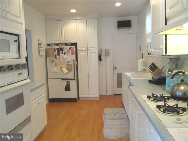 100 East Waverly Road Glenside, PA 19038 - Photo 20 of 25 Kitchen