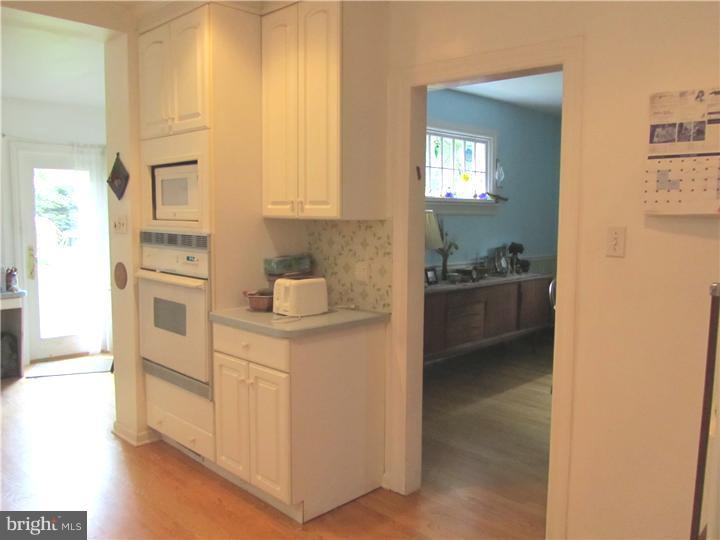 100 East Waverly Road Glenside, PA 19038 - Photo 21 of 25 Kitchen