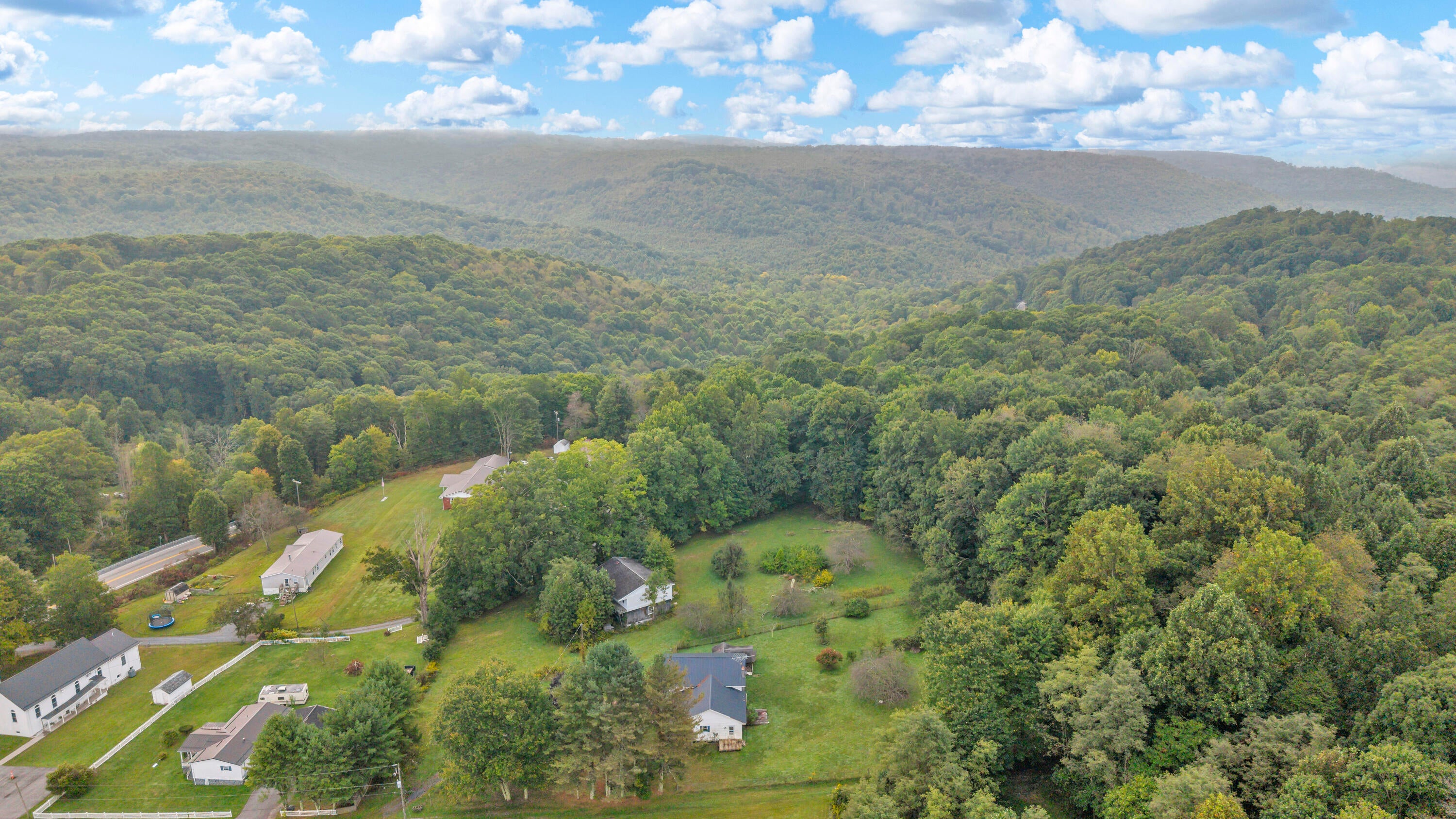 173 Cemetery Road Charmco, WV 25958 - Photo 40 of 43 Gallery Image 40
