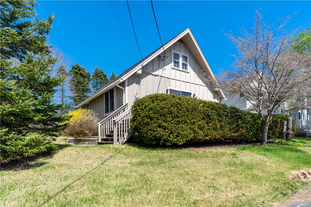 25 Westside Road South Kingstown, RI 02879 - Photo 1 of 40