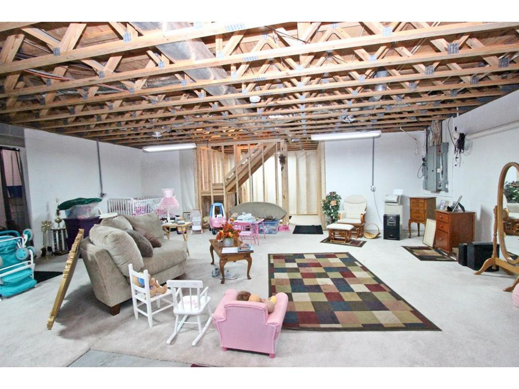 1042 Splashaway Road Newport, TN 37821 - Photo 19 of 24 Photo 19
