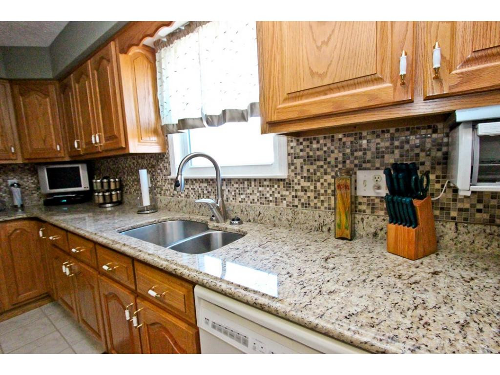 1042 Splashaway Road Newport, TN 37821 - Photo 9 of 24 Photo 9