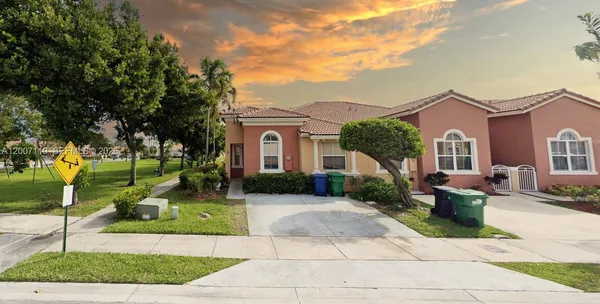$2,750 | 23703 Southwest 110th Place, Unit 23703, Homestead, FL 33032