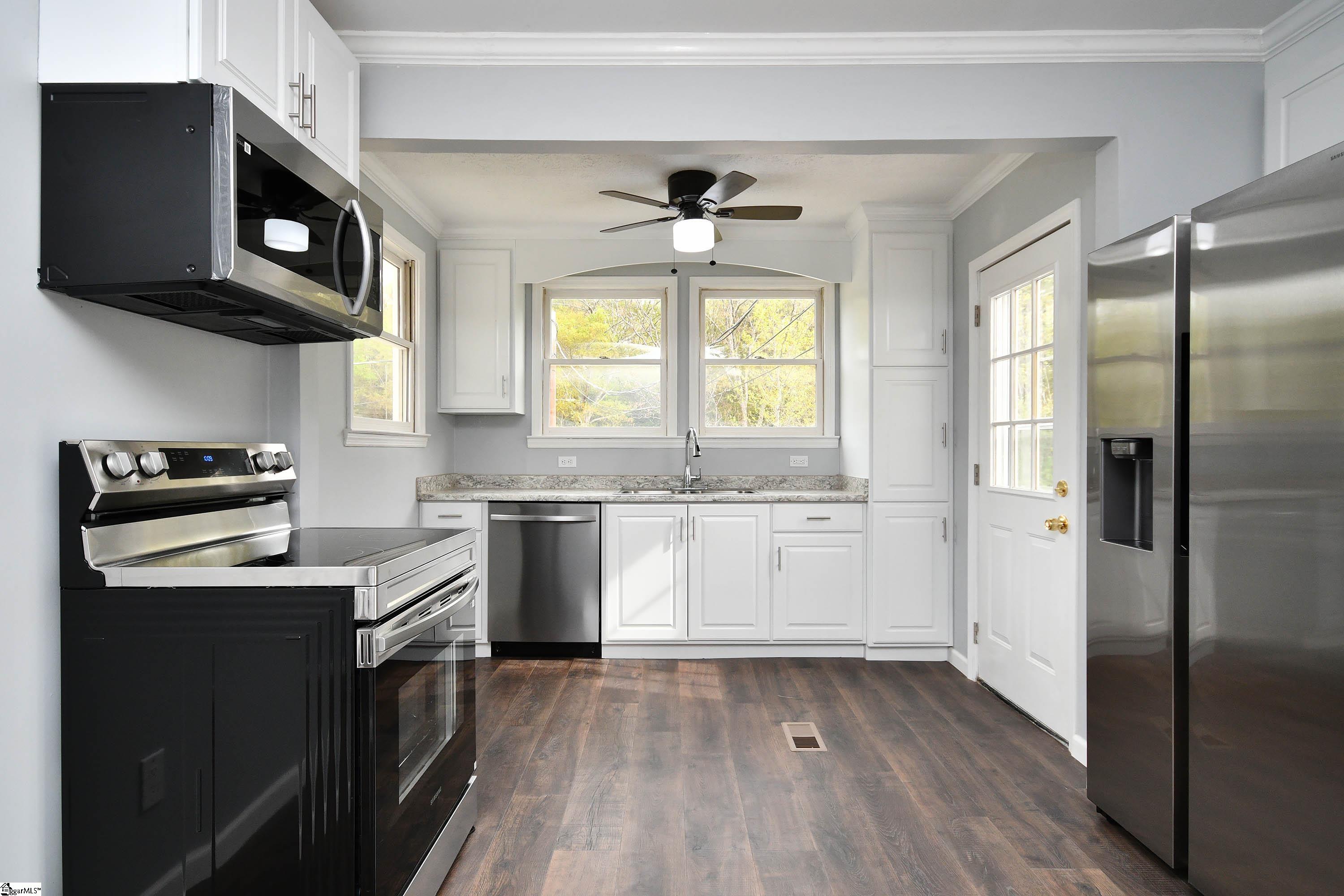 426 Osteen Road Piedmont, SC 29673 - Photo 8 of 34 Gallery Image 8