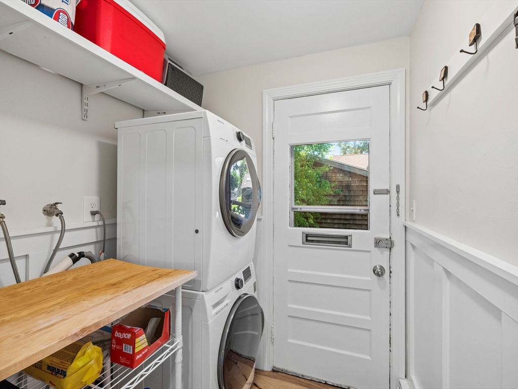 57 Overlook Road Marblehead, MA 01945 - Photo 12 of 39