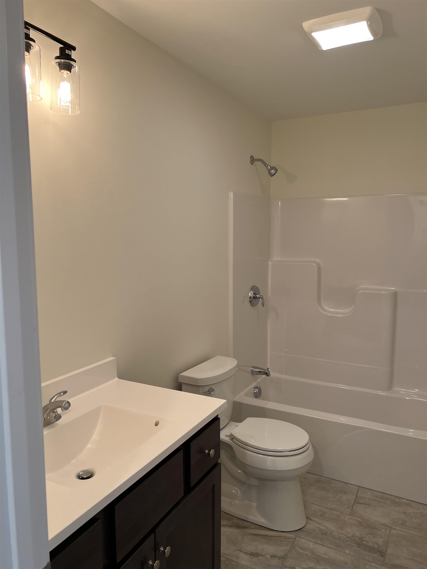 60 Ida Circle, Unit 31020 Rochester, NH 03868 - Photo 8 of 9