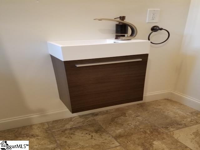 49 Nottingham Road Greenville, SC 29607 - Photo 15 of 16