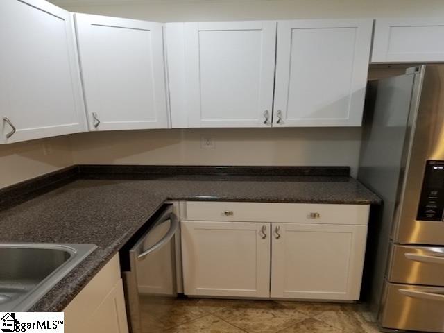 49 Nottingham Road Greenville, SC 29607 - Photo 7 of 16