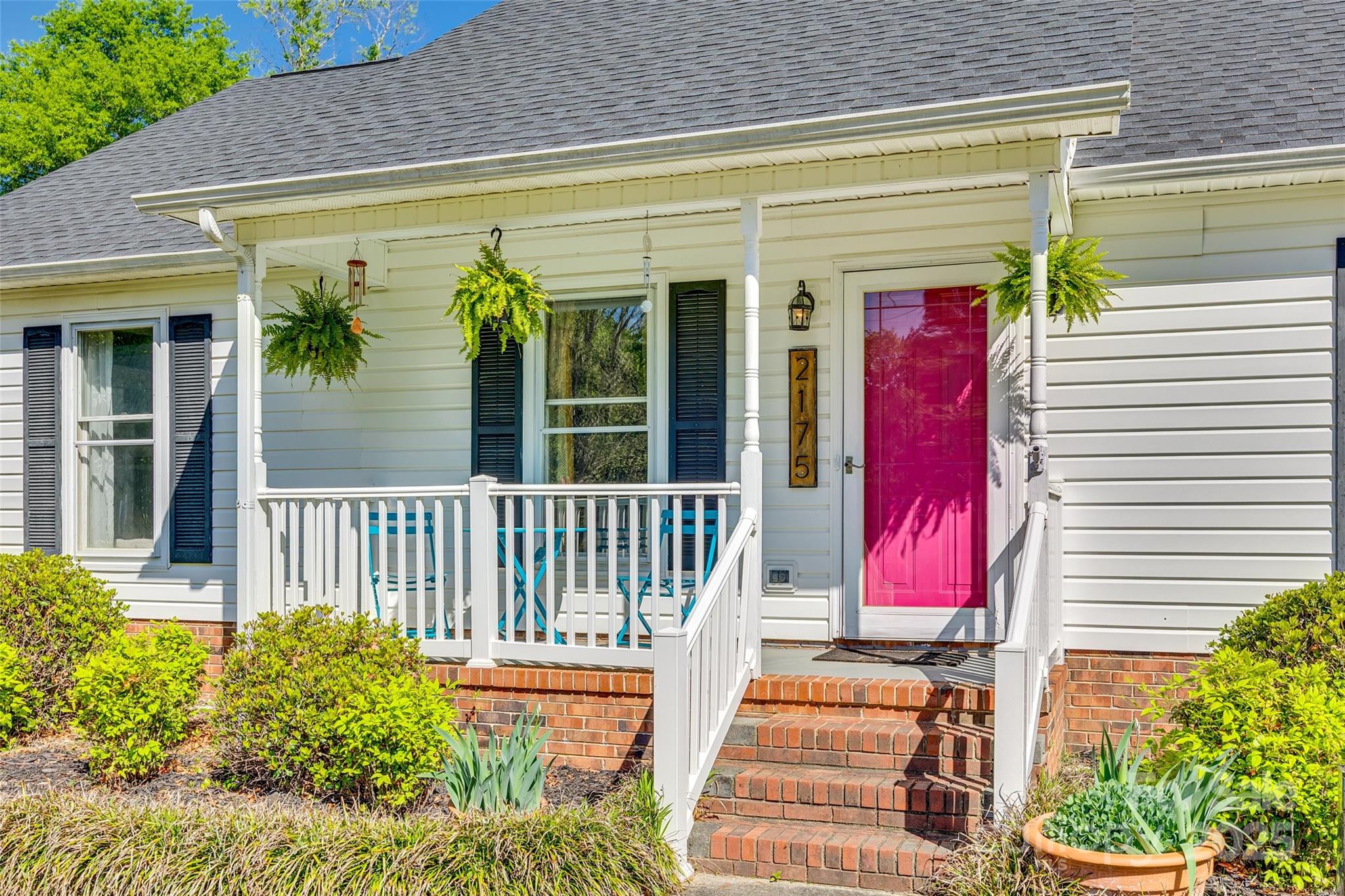 2175 Highwood Road Rock Hill, SC 29732 - Photo 4 of 38 Gallery Image 4