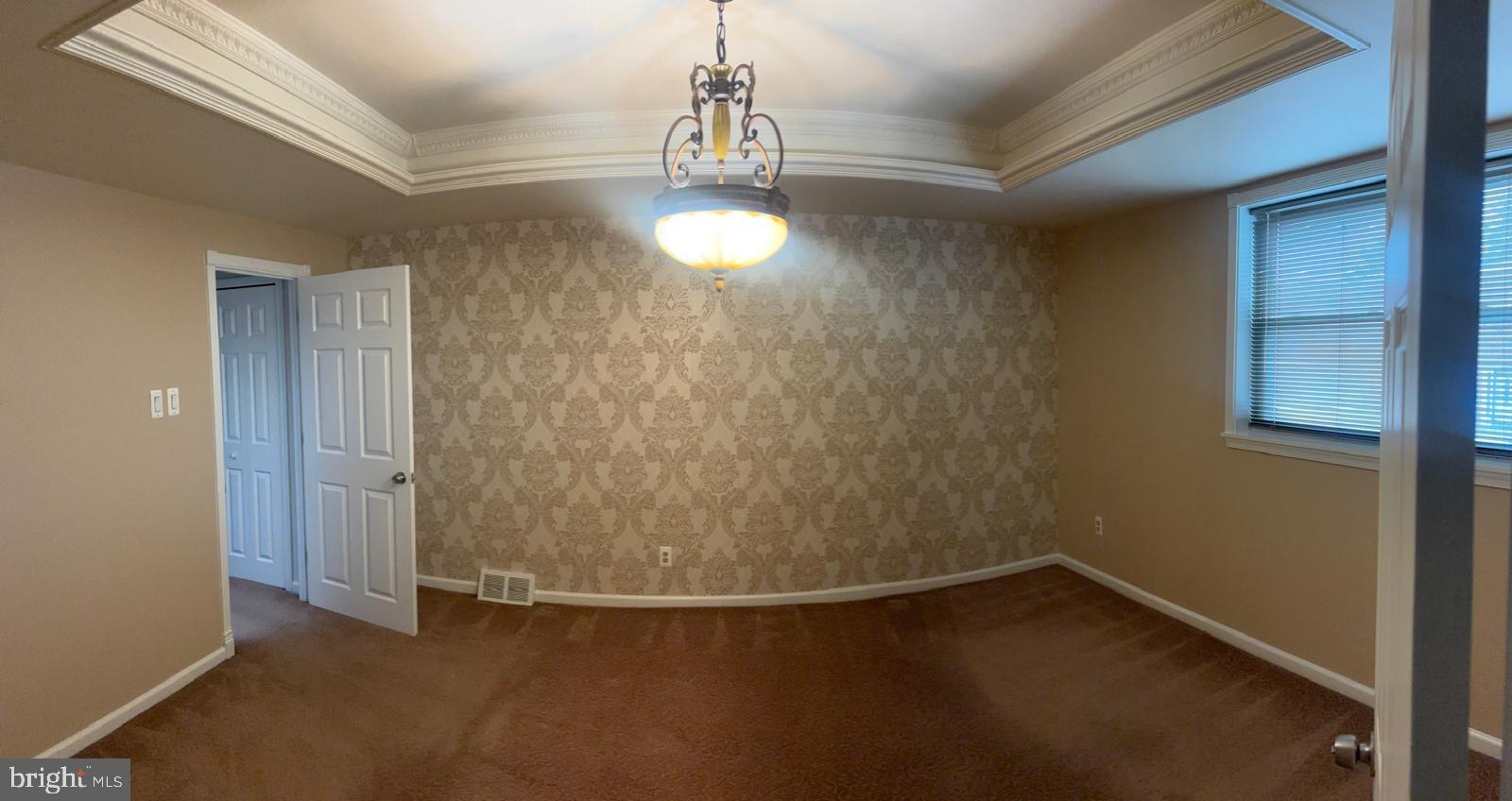 8428 Verree Road Philadelphia, PA 19111 - Photo 8 of 15 Gallery Image 8