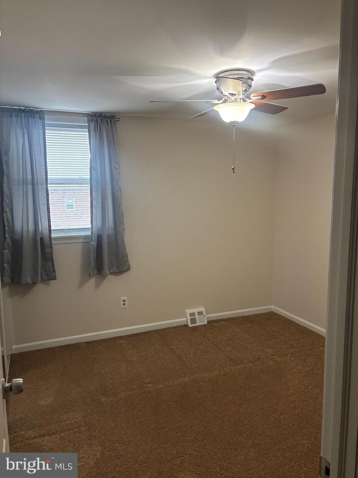 8428 Verree Road Philadelphia, PA 19111 - Photo 10 of 15 Gallery Image 10