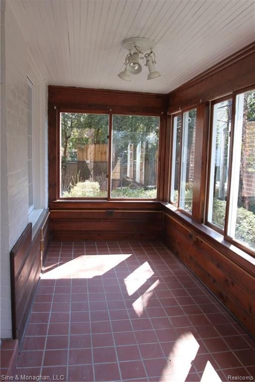 65 Moross Road Grosse Pointe Farms, MI 48236 - Photo 15 of 35