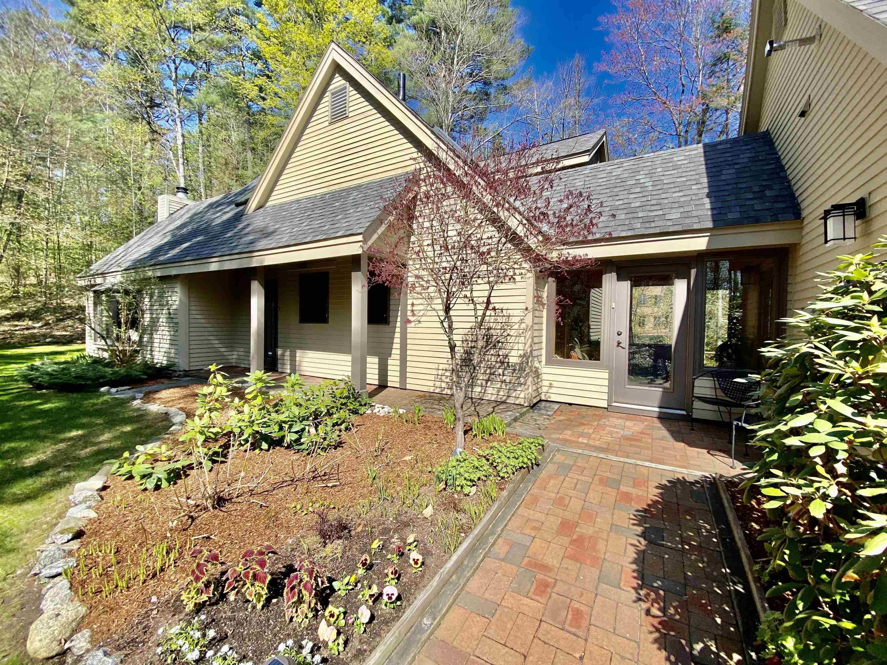 2 Link Lane Grantham, NH 03753 - Photo 27 of 32 Gallery Image 27