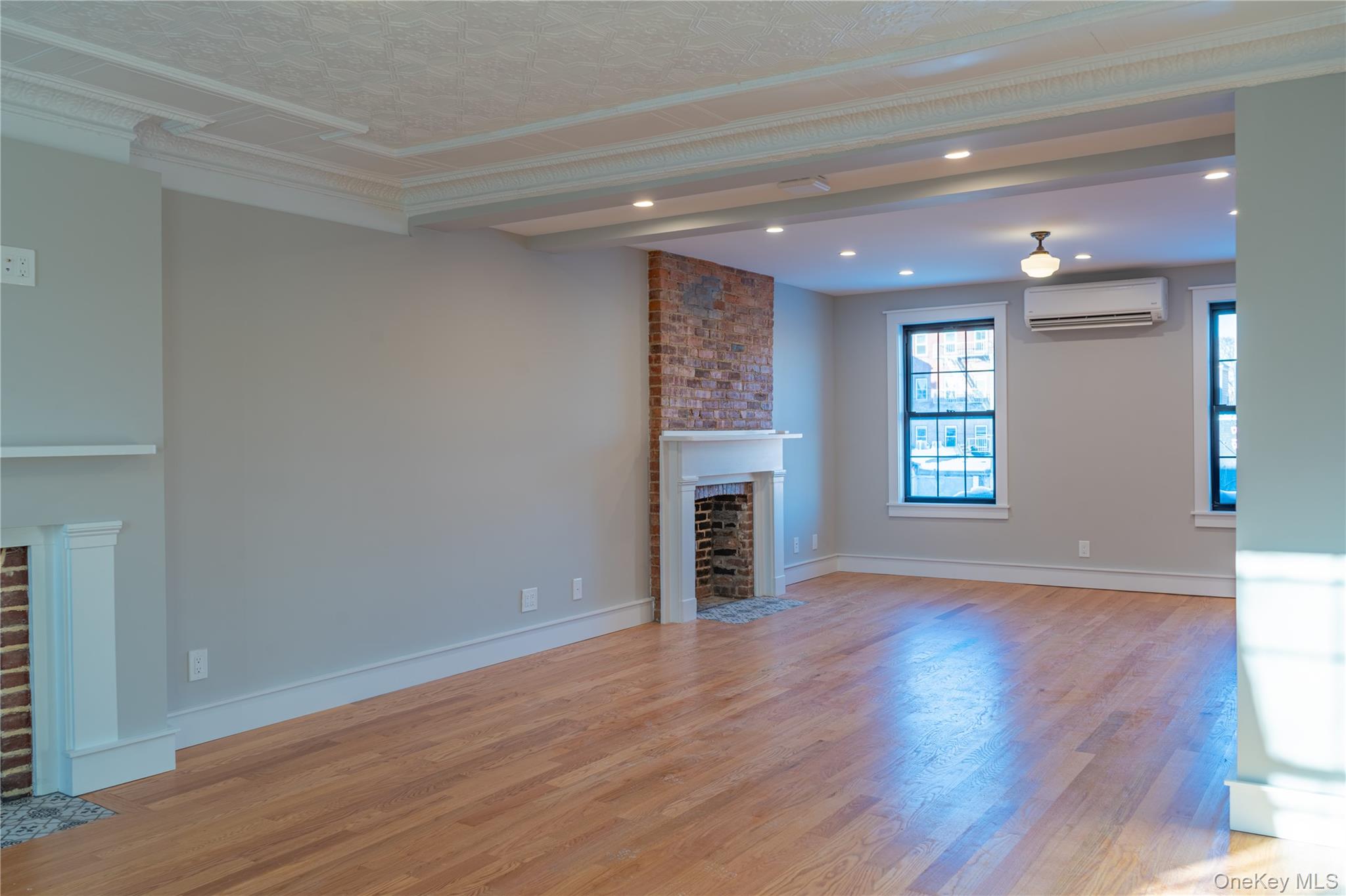 85 Cannon Street, Unit 2 Poughkeepsie, NY 12601 - Photo 5 of 27