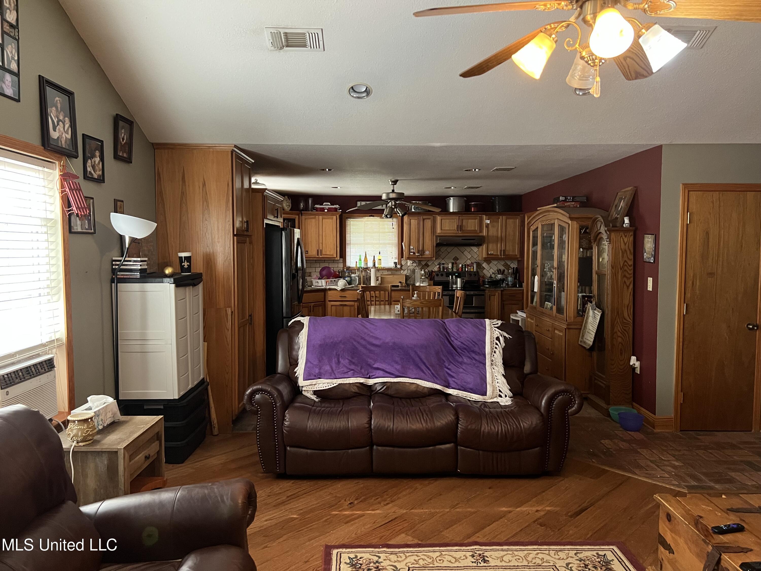 55 East K V Road Perkinston, MS 39573 - Photo 8 of 18 IMG-2107