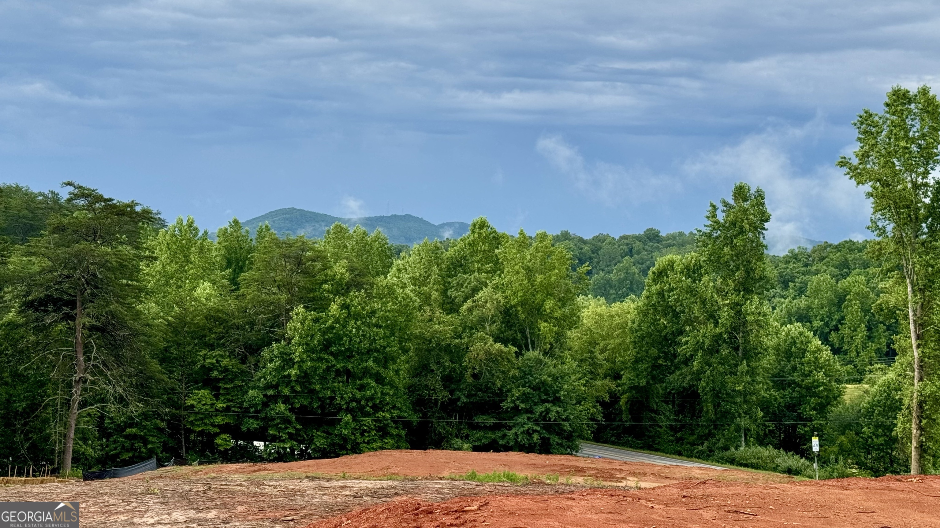 25 Caudell Drive Cleveland, GA 30528 - Photo 2 of 9