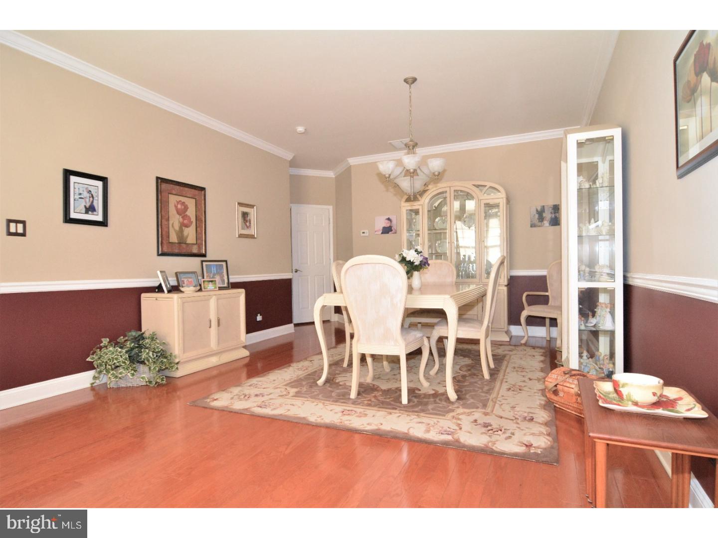 7 Hylton Road Woolwich Township, NJ 08085 - Photo 4 of 19 Dining Room