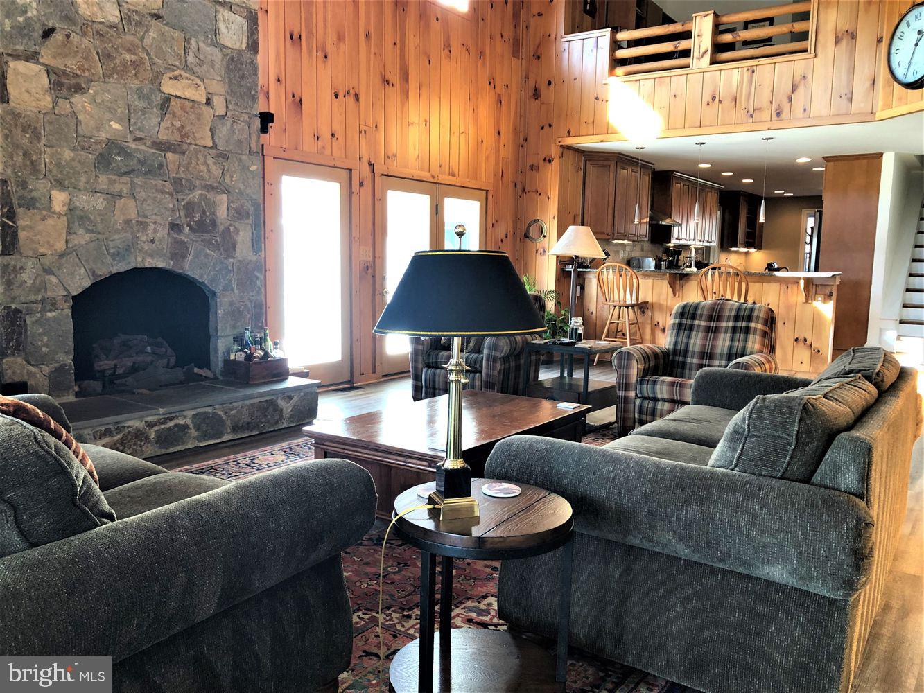 12401 Beall Spring Road Potomac, MD 20854 - Photo 14 of 28