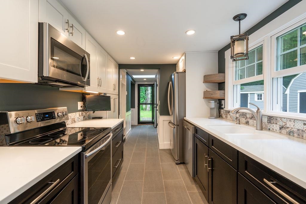 8 Fire Road 13 Strafford, NH 03884 - Photo 6 of 40