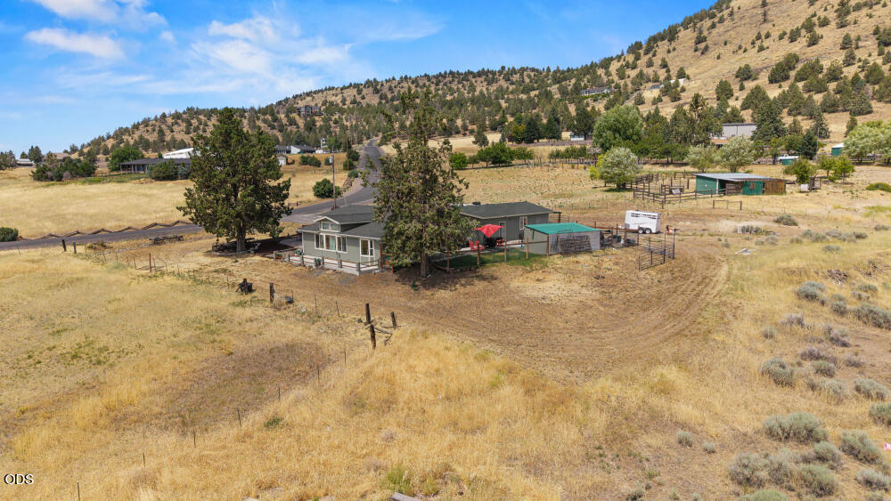 11453 Hill Road Klamath Falls, OR 97603 - Photo 73 of 75 Gallery Image 73