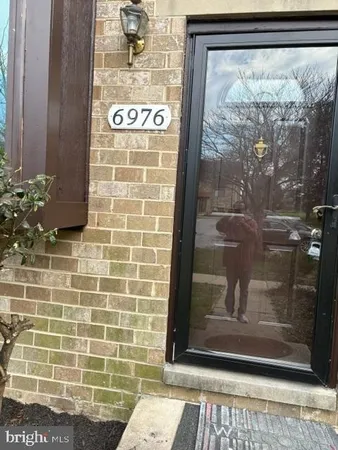 $370,000 | 6976 Knighthood Lane, Columbia, MD 21045