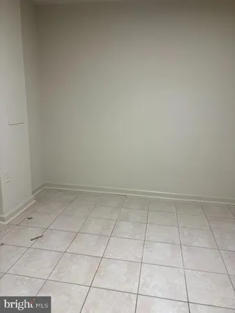 $370,000 | 6976 Knighthood Lane, Columbia, MD 21045