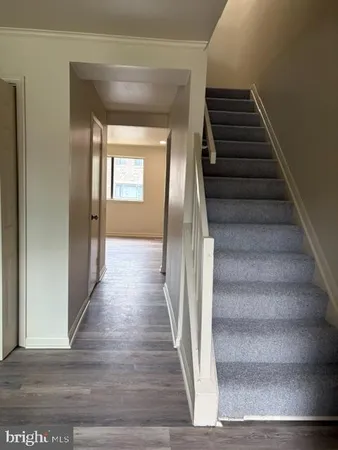 $370,000 | 6976 Knighthood Lane, Columbia, MD 21045