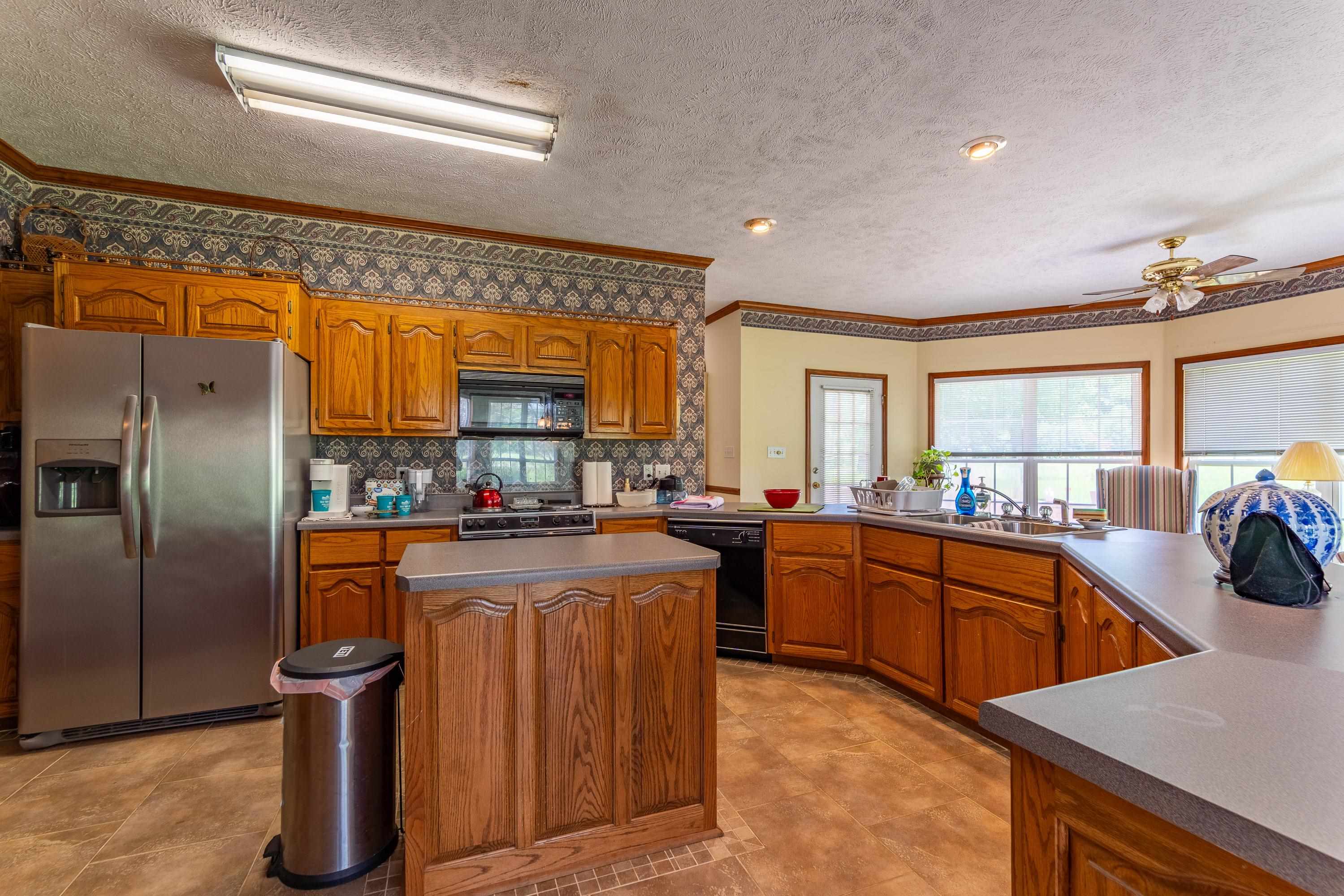 301 Malone Street Adamsville, TN 38310 - Photo 5 of 40 Gallery Image 5