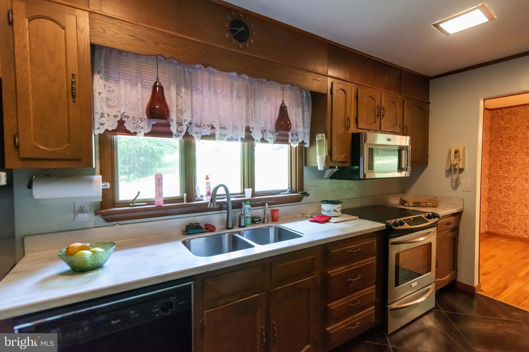 990 Quarry Road Gap, PA 17527 - Photo 19 of 62 Kitchen