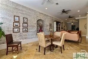 $2,500 | 5 Whitaker Street, Unit 501, Savannah, GA 31401