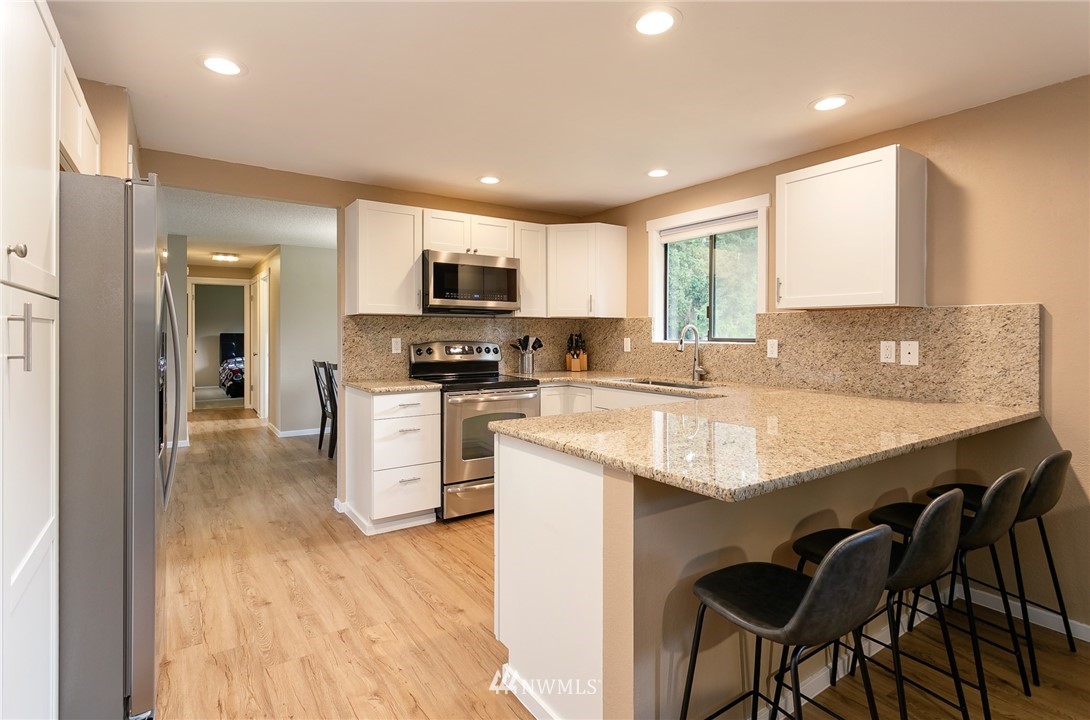 363 West Pole Road Lynden, WA 98264 - Photo 3 of 25