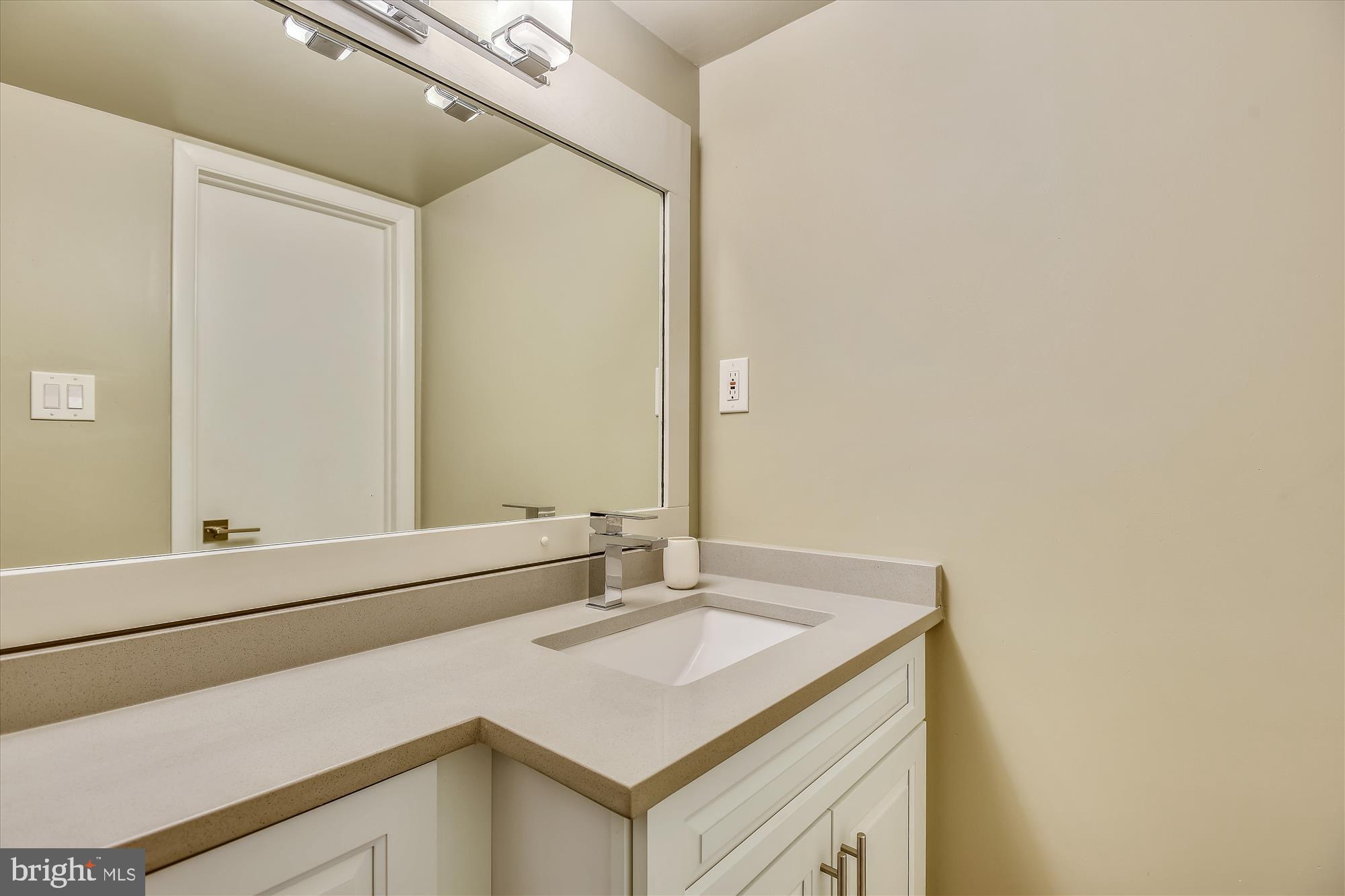 2410 Bugle Lane Reston, VA 20191 - Photo 17 of 65 Beautfiul New Half Bath on Main Level