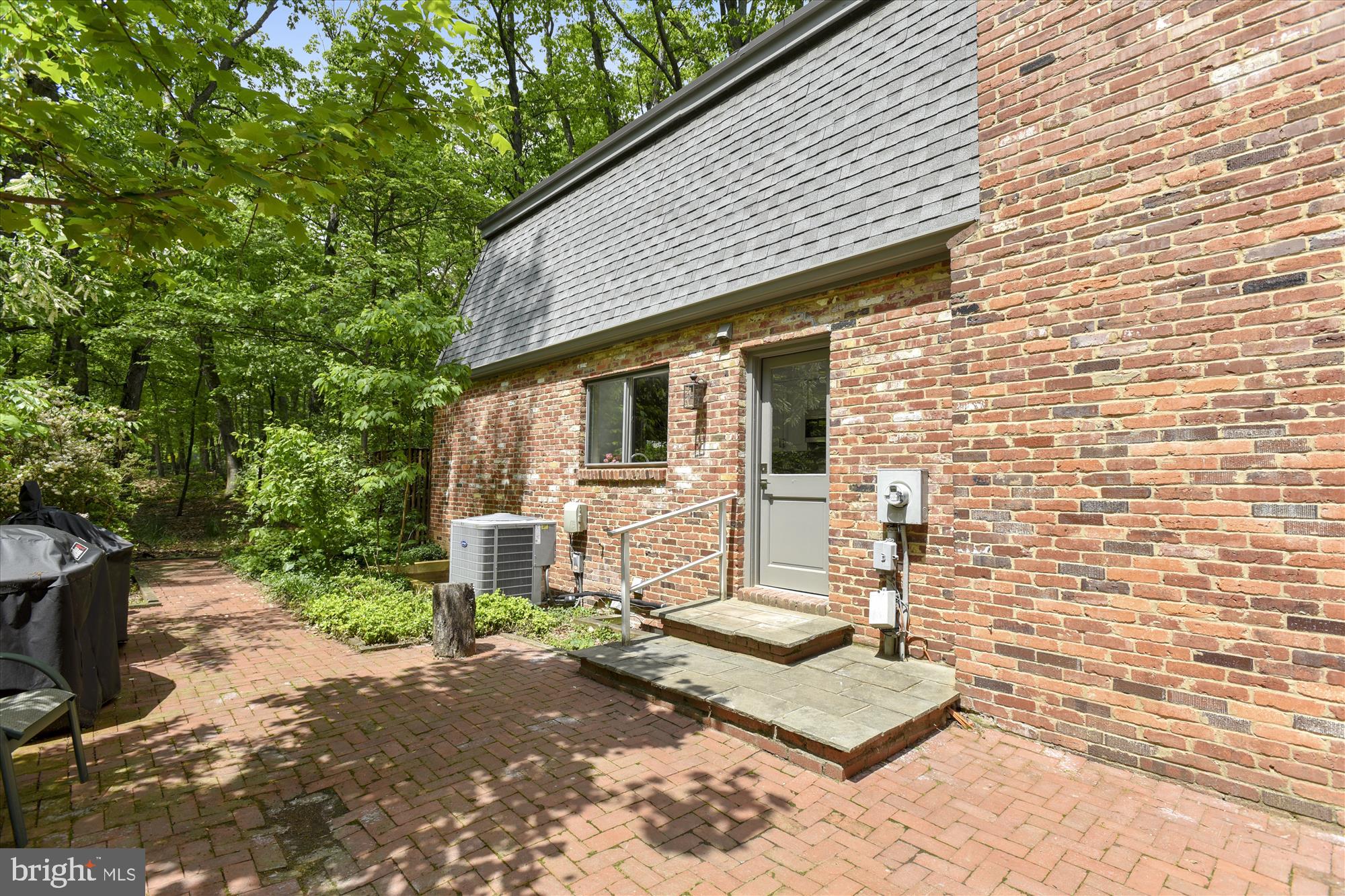 2410 Bugle Lane Reston, VA 20191 - Photo 20 of 65 Patio is right off the kitchen - perfect for BBQs!