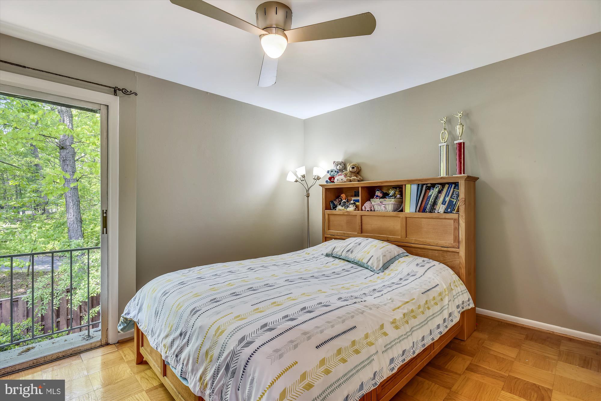 2410 Bugle Lane Reston, VA 20191 - Photo 30 of 65 2nd Bedroom Upstairs with big closet