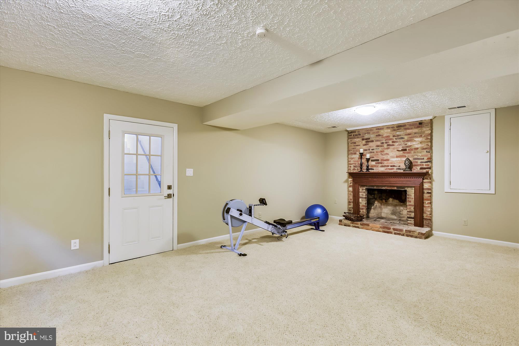 2410 Bugle Lane Reston, VA 20191 - Photo 37 of 65 Very attractive brick hearth wood burning FP