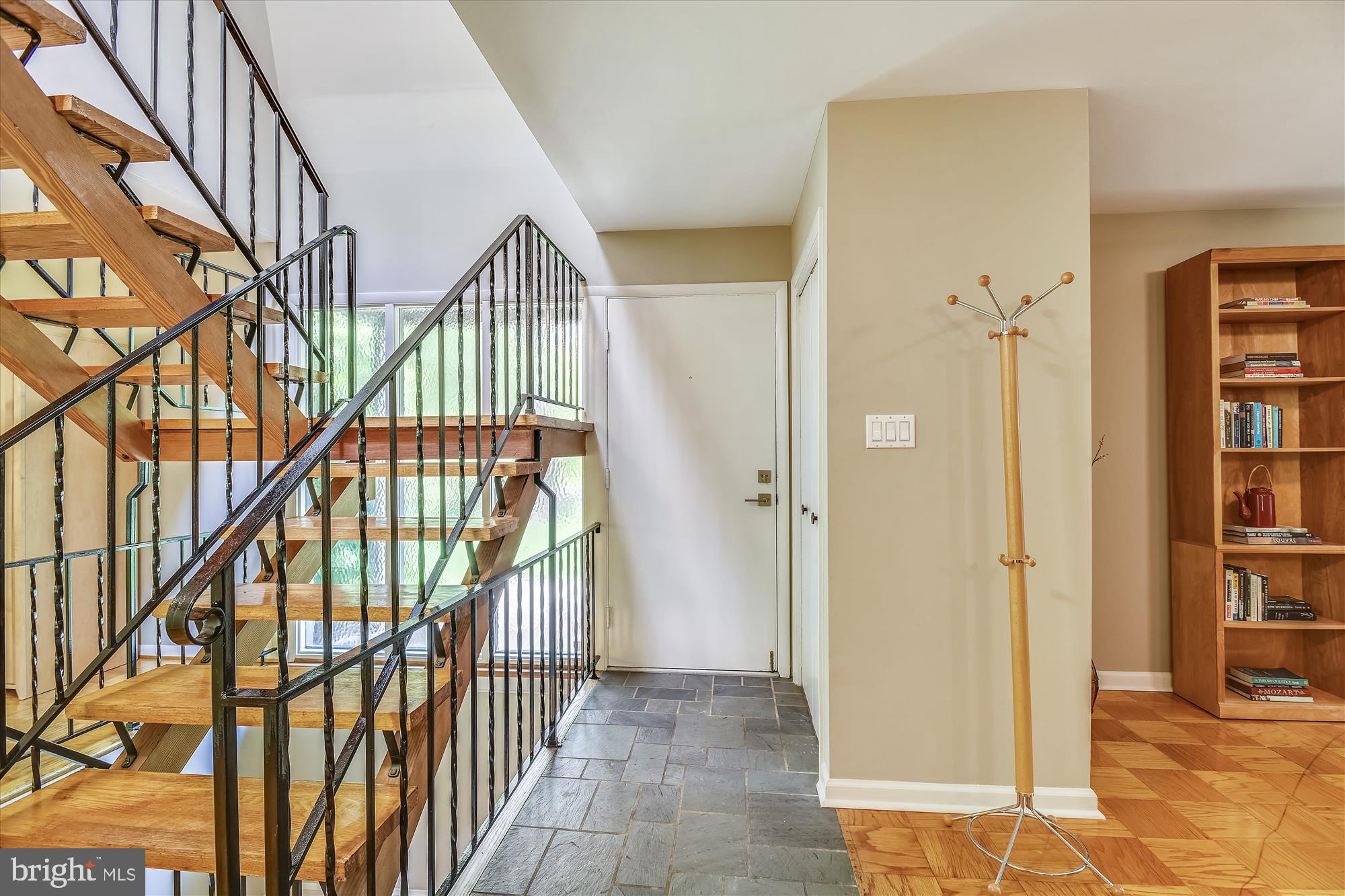 2410 Bugle Lane Reston, VA 20191 - Photo 10 of 65 Come on in and enjoy the open spaces throughout