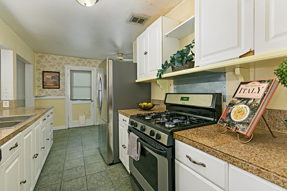 13837 Powers Road Poway, CA 92064 - Photo 9 of 24