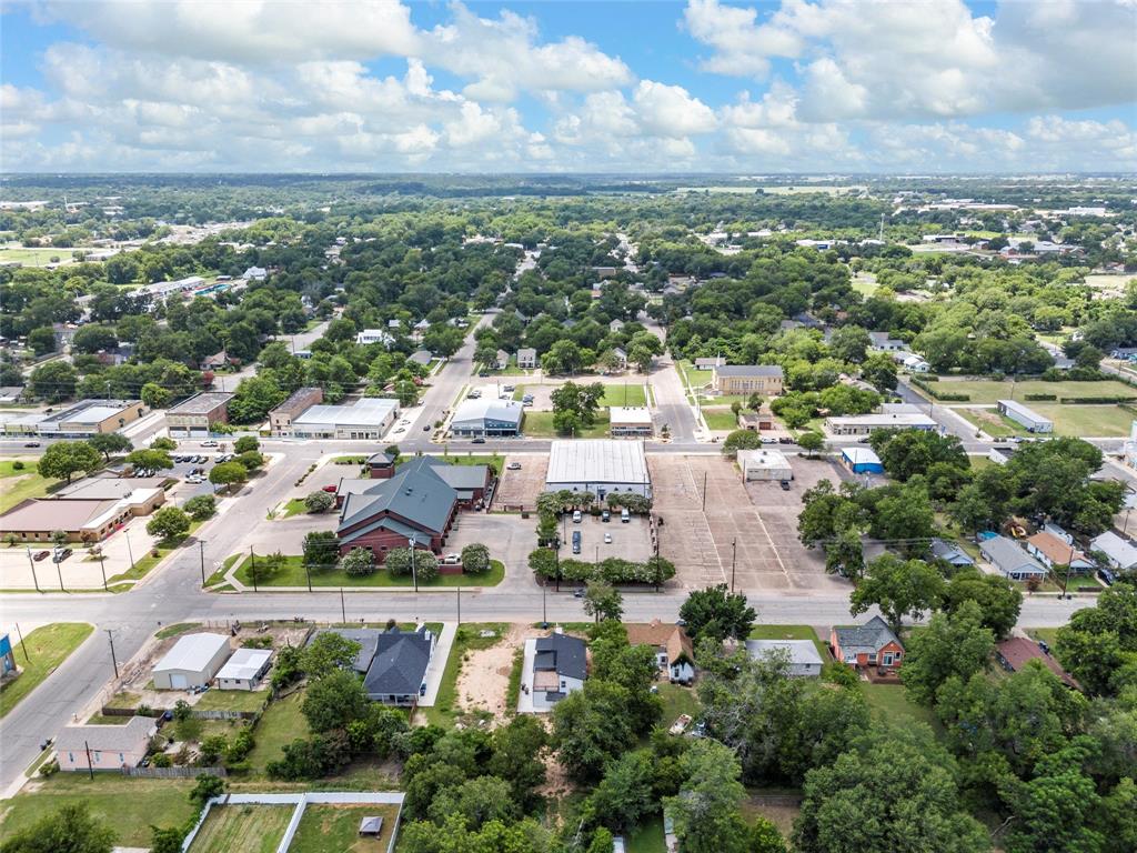 721 Taylor Street Waco, TX 76704 - Photo 28 of 28 an aerial view of residential houses with outdoor space and street view