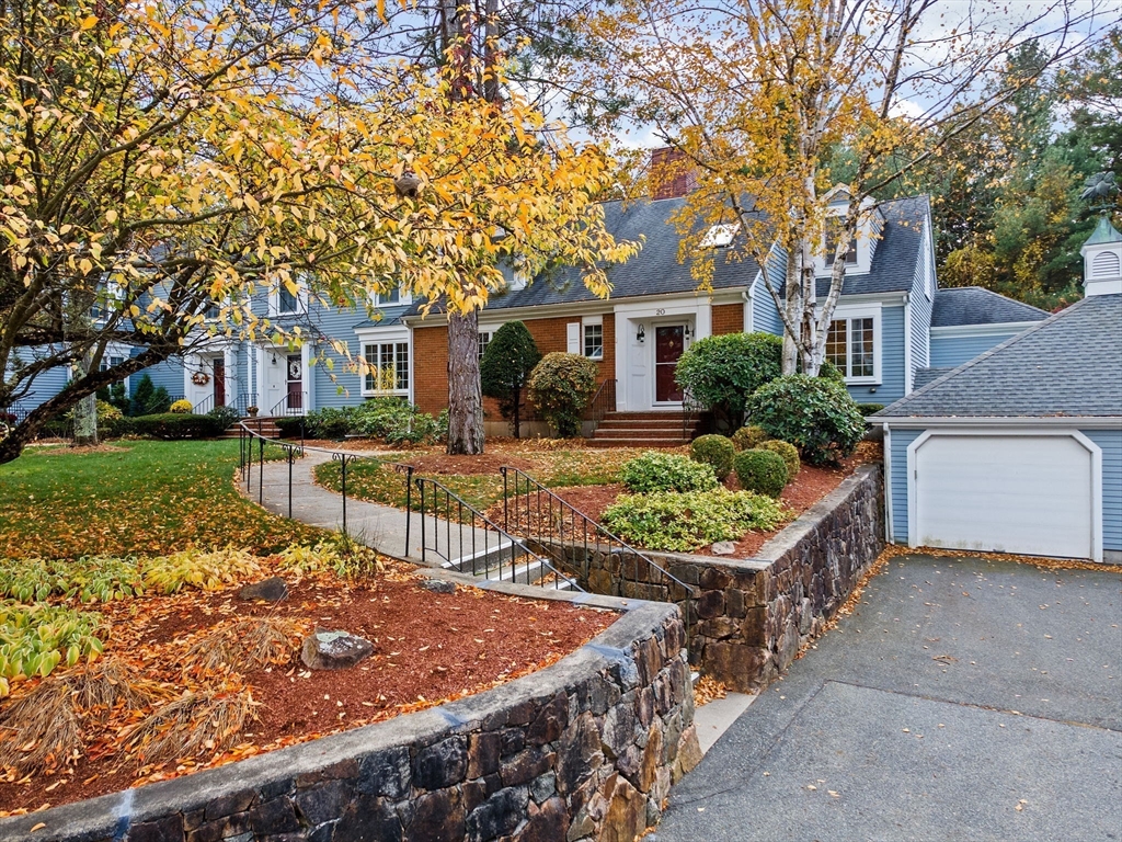 20 Bellingham Court, Unit 20 Middleton, MA 01949 - Photo 2 of 42