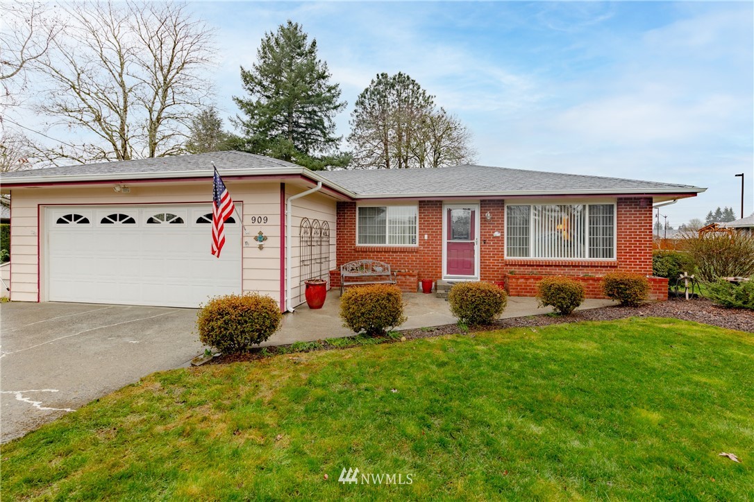909 Cowlitz Road Centralia, WA 98531 - Photo 1 of 30 Gallery Image 1