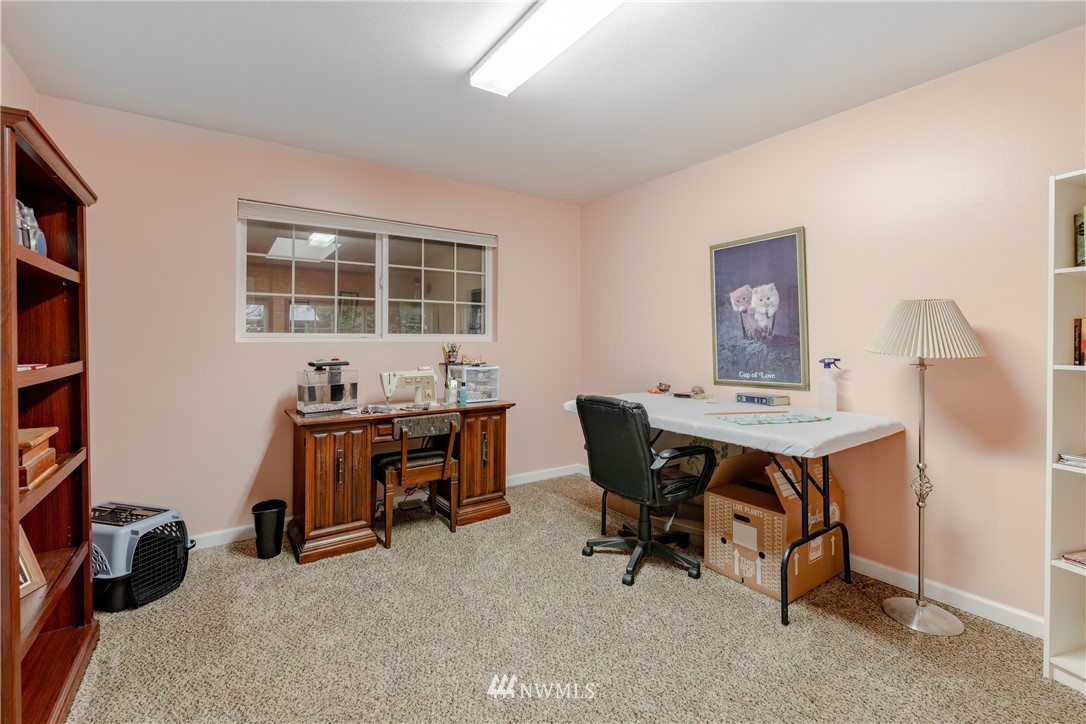 909 Cowlitz Road Centralia, WA 98531 - Photo 14 of 30 Gallery Image 14