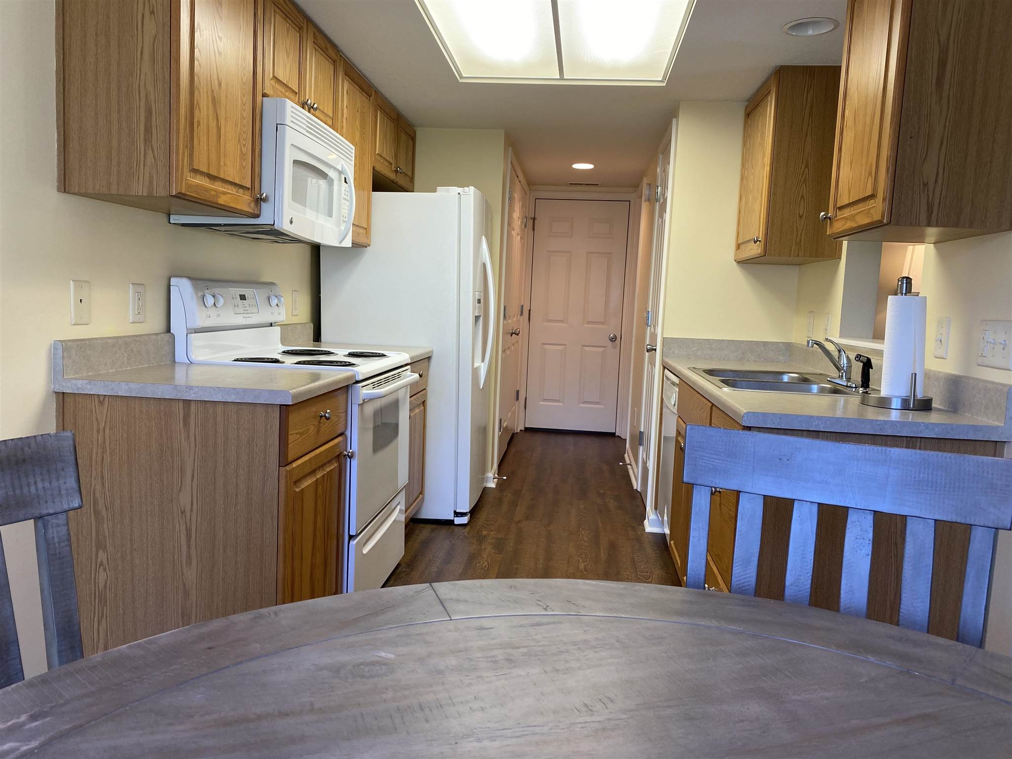 10129 Oak Trail Road Fort Wayne, IN 46825 - Photo 4 of 30 Gallery Image 4