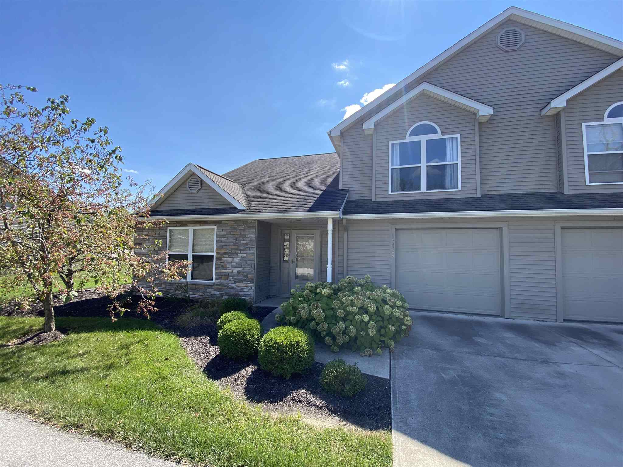 10129 Oak Trail Road Fort Wayne, IN 46825 - Photo 5 of 30 Gallery Image 5