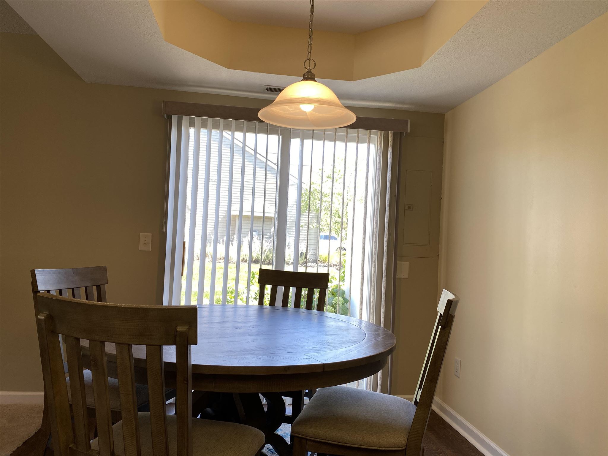 10129 Oak Trail Road Fort Wayne, IN 46825 - Photo 10 of 30 Gallery Image 10