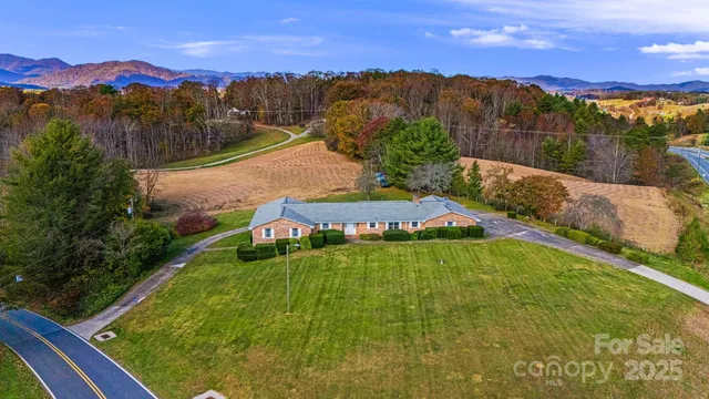 $1,345,000 | 7 Brookshire Road, Leicester, NC 28748