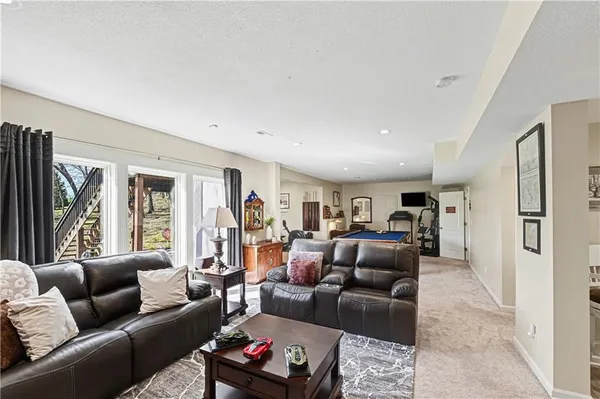 $625,000 | 1585 Sugar Maple Lane, Liberty, MO 64068