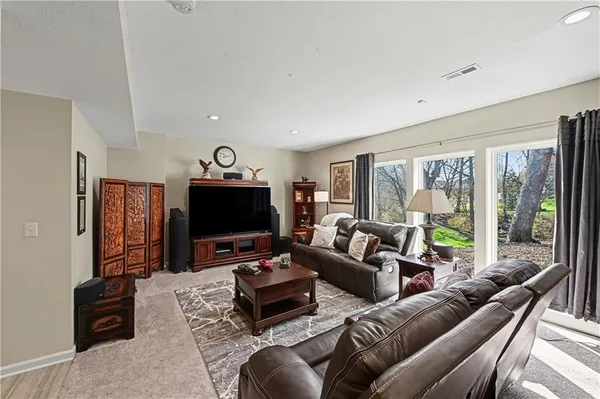 $625,000 | 1585 Sugar Maple Lane, Liberty, MO 64068